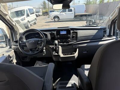 2021 Ford Transit 350 XL  12 PASSENGER ALL WHEEL DRIVE - Photo 11 - Nashville, TN 37210