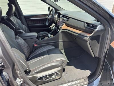 2022 Jeep Grand Cherokee Summit   - Photo 27 - Nashville, TN 37210