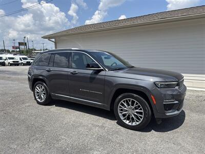 2022 Jeep Grand Cherokee Summit   - Photo 2 - Nashville, TN 37210