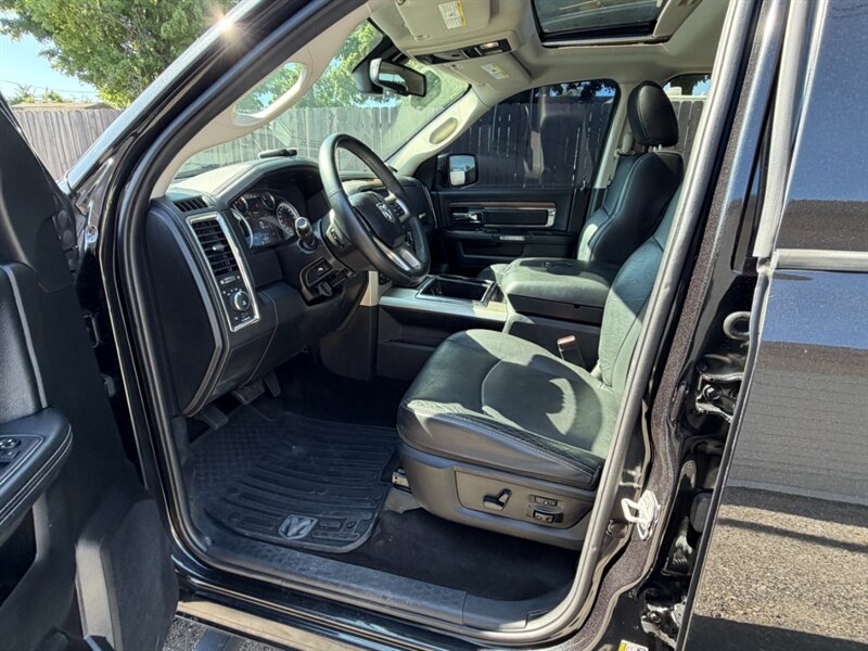 2015 RAM 1500 Laramie - Photo 21 - Nashville, TN 37210