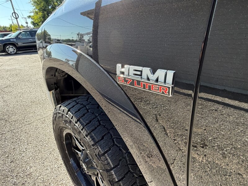2015 RAM 1500 Laramie - Photo 18 - Nashville, TN 37210