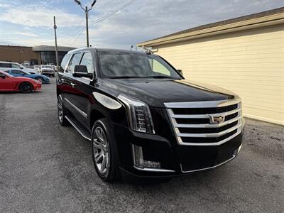 2019 Cadillac Escalade Luxury   - Photo 4 - Nashville, TN 37210