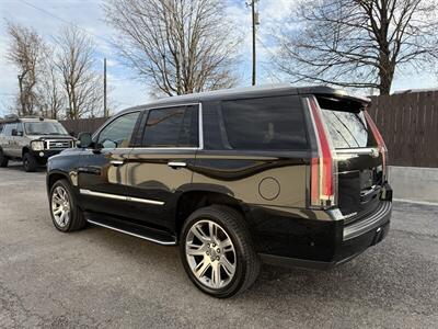 2019 Cadillac Escalade Luxury   - Photo 8 - Nashville, TN 37210