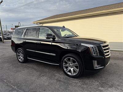 2019 Cadillac Escalade Luxury   - Photo 2 - Nashville, TN 37210