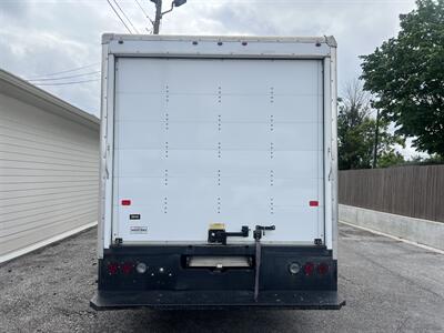 2019 Chevrolet LCF BOX VAN   - Photo 3 - Nashville, TN 37210