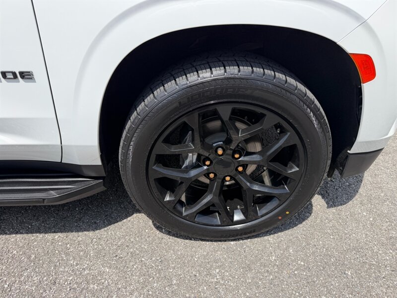 2023 Chevrolet Tahoe LT - Photo 15 - Nashville, TN 37210