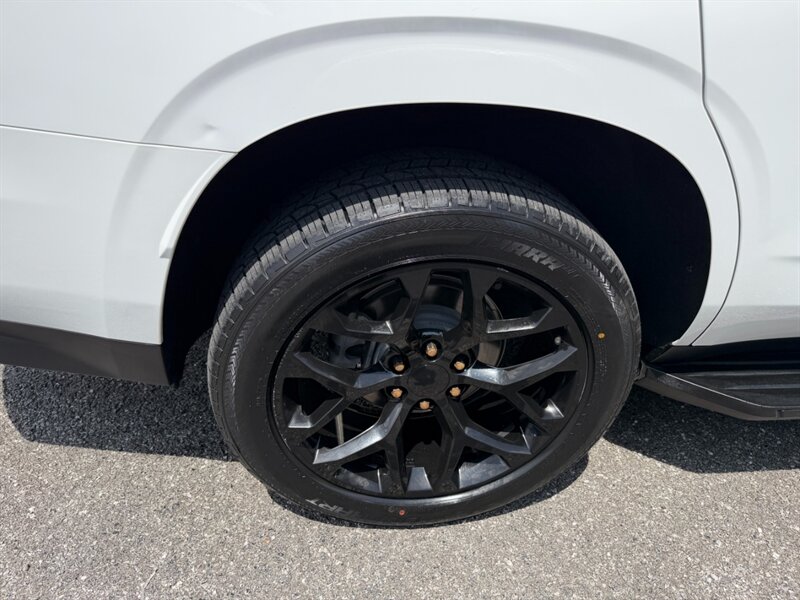 2023 Chevrolet Tahoe LT - Photo 13 - Nashville, TN 37210