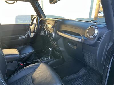 2015 Jeep Wrangler Unlimited Sport   - Photo 14 - Nashville, TN 37210