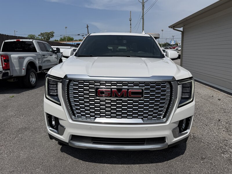 2022 GMC Yukon Denali - Photo 4 - Nashville, TN 37210