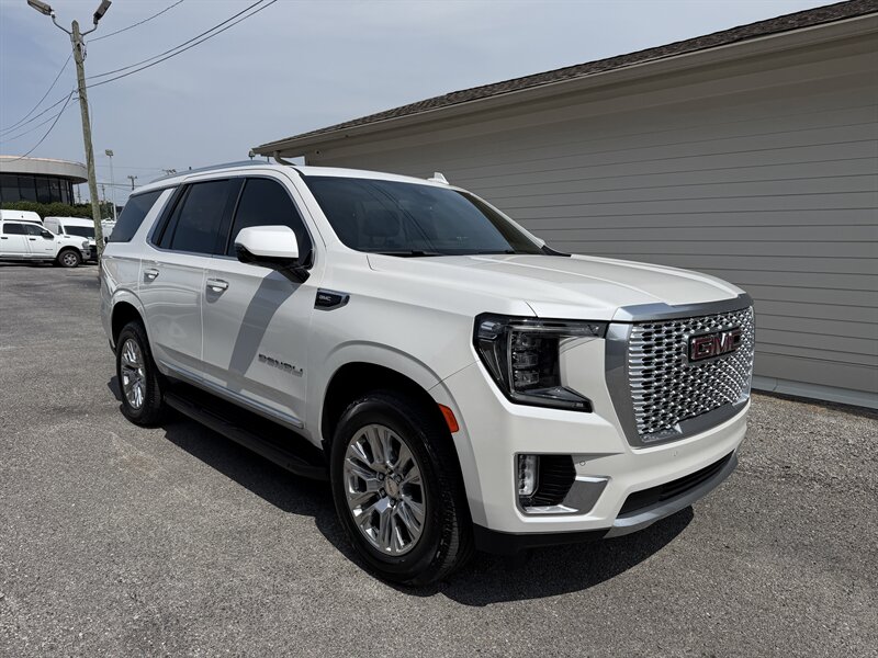 2022 GMC Yukon Denali - Photo 3 - Nashville, TN 37210