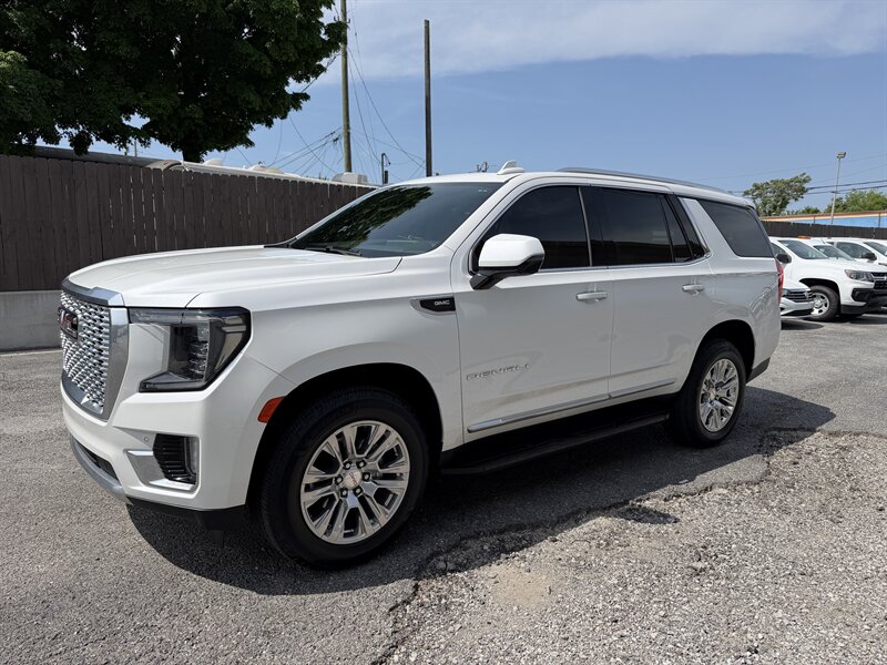 2022 GMC Yukon Denali - Photo 6 - Nashville, TN 37210
