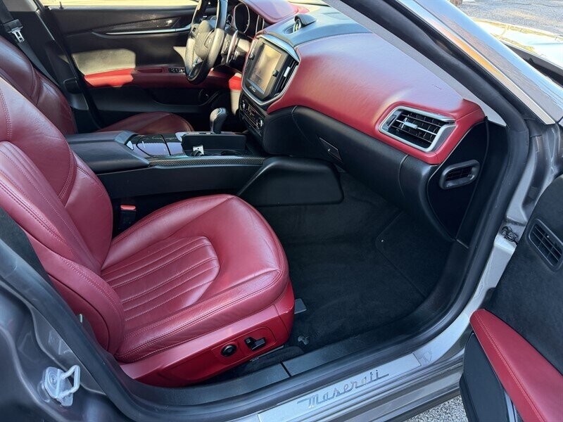 2015 Maserati Ghibli - Photo 25 - Nashville, TN 37210