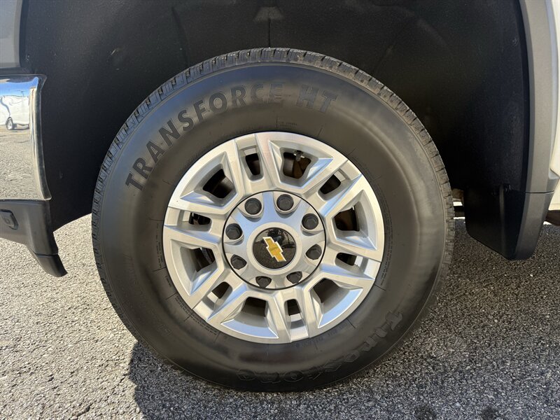 2022 Chevrolet Silverado 2500HD Work Truck - Photo 14 - Nashville, TN 37210