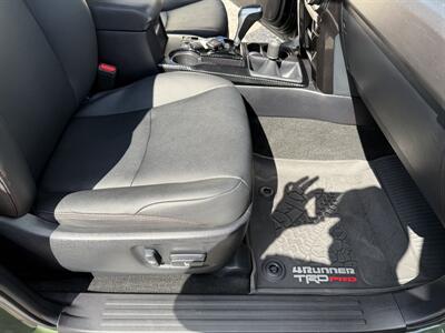 2022 Toyota 4Runner TRD Off-Road Premium   - Photo 7 - Nashville, TN 37210