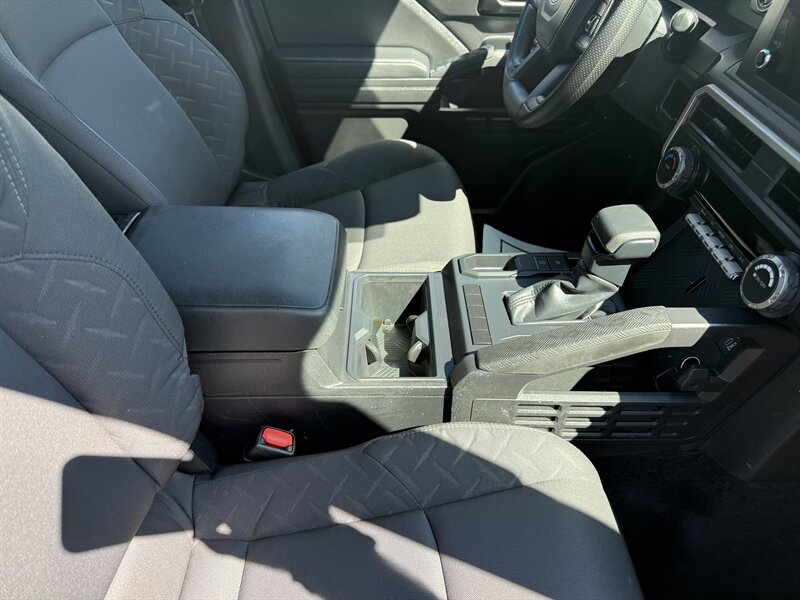 2024 Toyota Tacoma SR photo 15