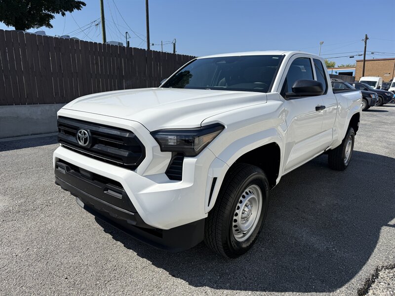 2024 Toyota Tacoma SR photo 2
