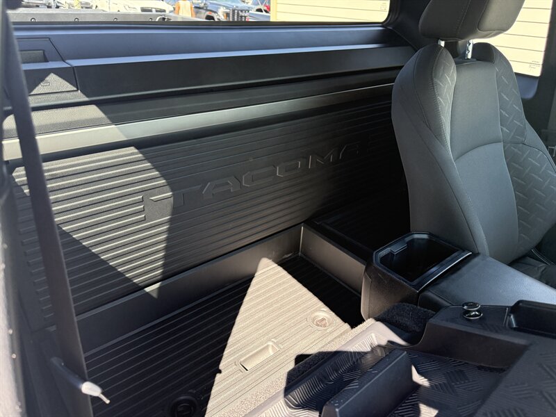 2024 Toyota Tacoma SR photo 14