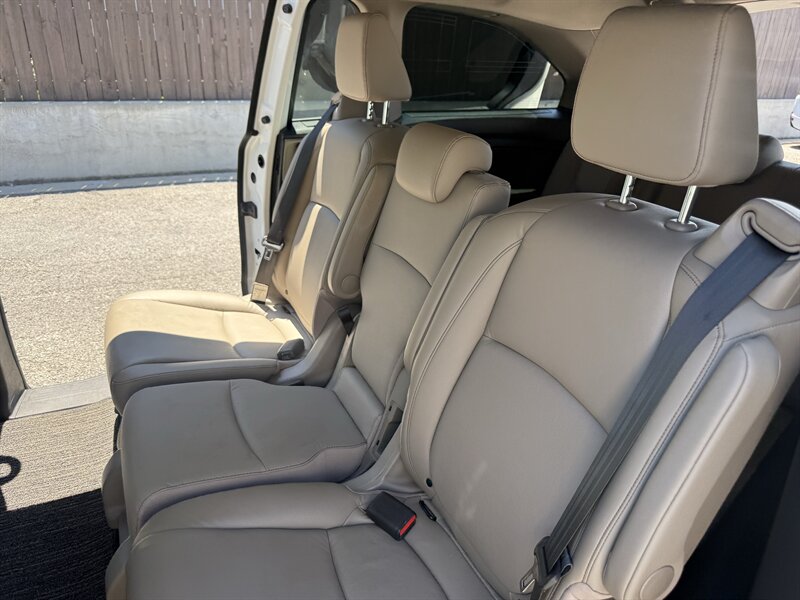 2022 Honda Odyssey EX-L - Photo 12 - Nashville, TN 37210