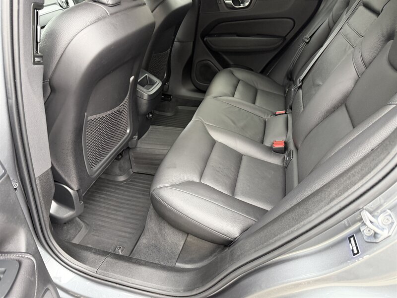 2020 Volvo XC60 T5 Momentum - Photo 23 - Nashville, TN 37210