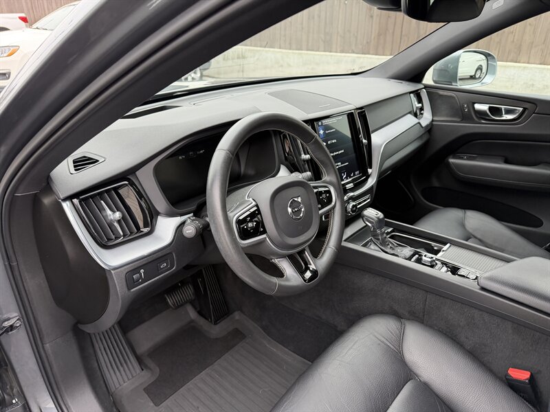 2020 Volvo XC60 T5 Momentum - Photo 22 - Nashville, TN 37210