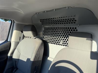 2017 Nissan NV200 S   - Photo 4 - Nashville, TN 37210