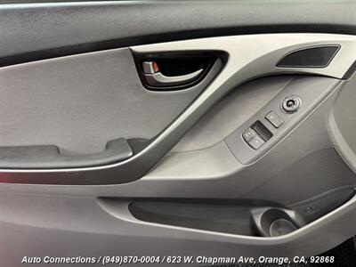2013 Hyundai ELANTRA Coupe GS   - Photo 19 - Orange, CA 92868
