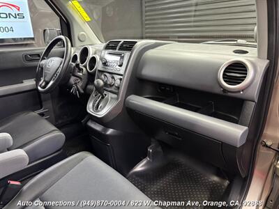 2004 Honda Element EX   - Photo 9 - Orange, CA 92868