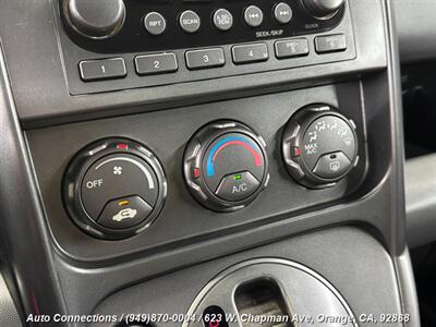 2004 Honda Element EX   - Photo 14 - Orange, CA 92868