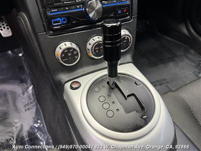 2007 Nissan 350Z Touring   - Photo 9 - Orange, CA 92868