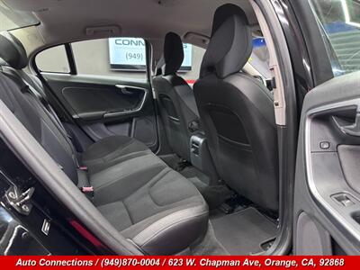 2013 Volvo S60 T5   - Photo 8 - Orange, CA 92868
