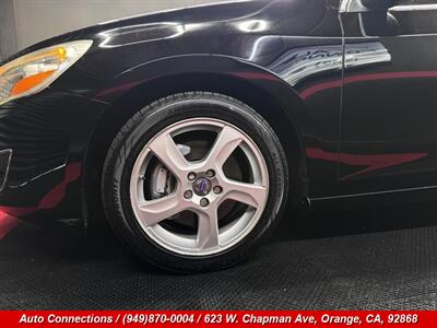 2013 Volvo S60 T5   - Photo 25 - Orange, CA 92868