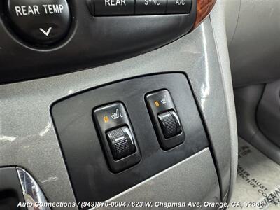 2010 Toyota Sienna XLE   - Photo 19 - Orange, CA 92868