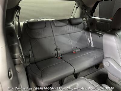 2010 Toyota Sienna XLE   - Photo 10 - Orange, CA 92868