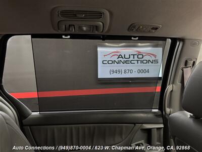 2010 Toyota Sienna XLE   - Photo 36 - Orange, CA 92868