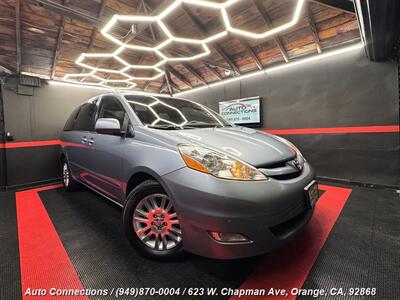 2010 Toyota Sienna XLE   - Photo 1 - Orange, CA 92868