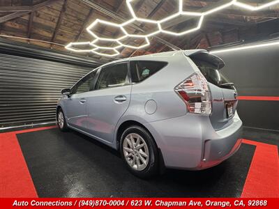 2013 Toyota Prius v Three   - Photo 4 - Orange, CA 92868