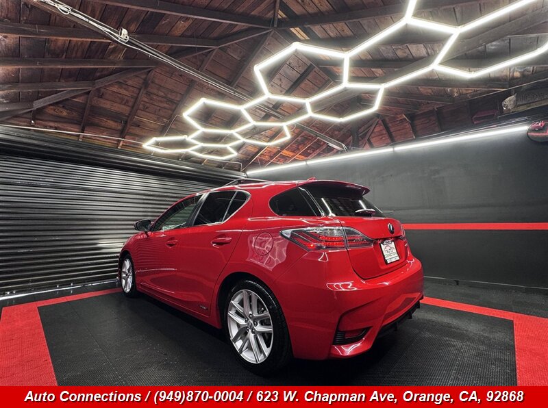 2014 Lexus CT 200h - Photo 4 - Orange, CA 92868