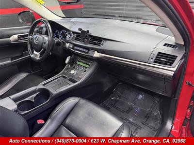 2014 Lexus CT 200h - Photo 10 - Orange, CA 92868