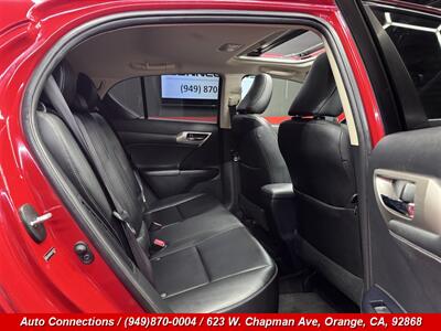 2014 Lexus CT 200h - Photo 8 - Orange, CA 92868