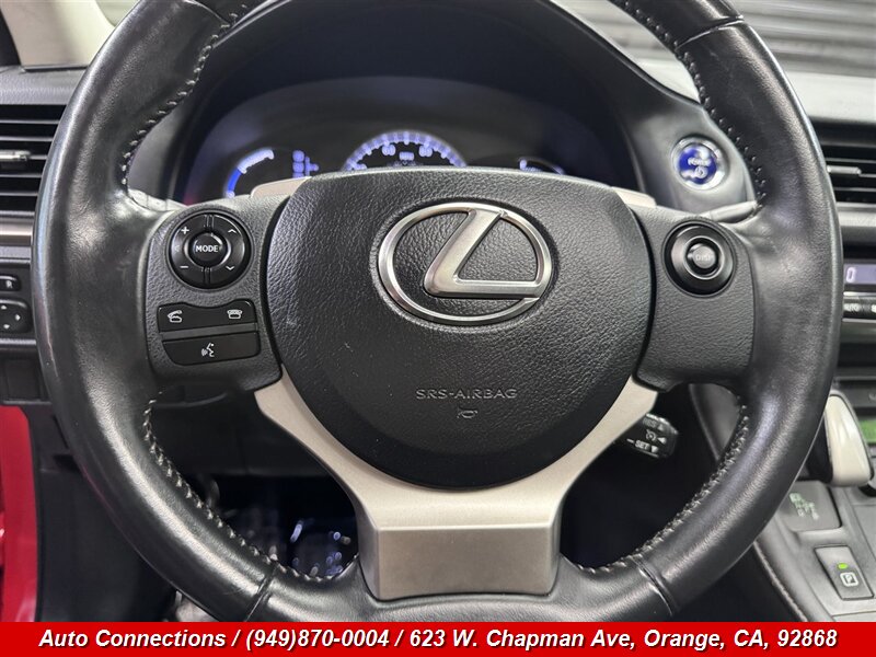 2014 Lexus CT 200h - Photo 13 - Orange, CA 92868