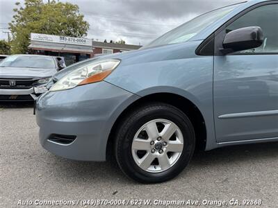 2006 Toyota Sienna LE 7 Passenger   - Photo 32 - Orange, CA 92868