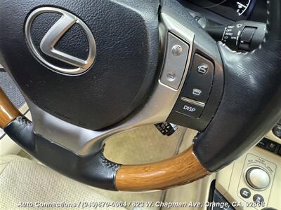 2013 Lexus ES 300h   - Photo 13 - Orange, CA 92868