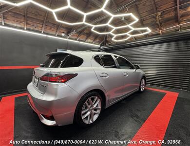 2014 Lexus CT 200h   - Photo 3 - Orange, CA 92868
