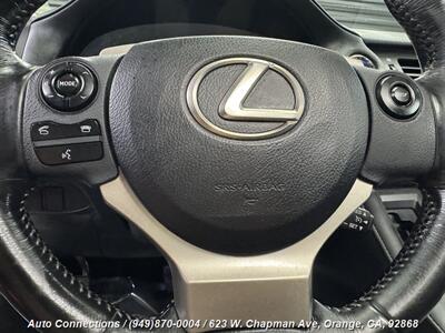 2014 Lexus CT 200h   - Photo 13 - Orange, CA 92868
