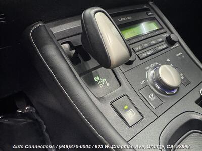 2014 Lexus CT 200h   - Photo 15 - Orange, CA 92868