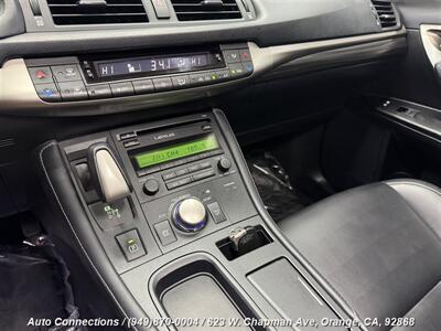 2014 Lexus CT 200h   - Photo 14 - Orange, CA 92868