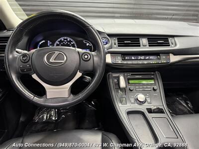 2014 Lexus CT 200h   - Photo 12 - Orange, CA 92868