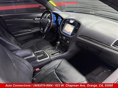 2014 Chrysler 300C - Photo 7 - Orange, CA 92868