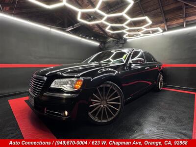 2014 Chrysler 300C - Photo 2 - Orange, CA 92868