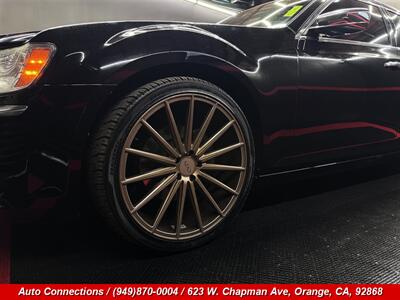 2014 Chrysler 300C - Photo 30 - Orange, CA 92868